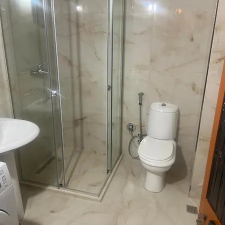 Veliera Center Дуррес